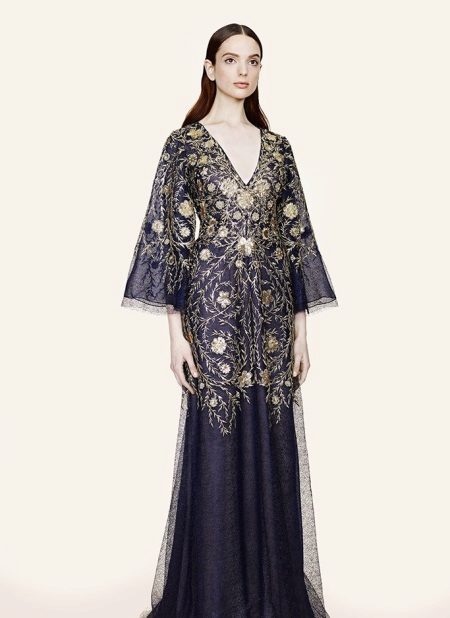 Vesteix-te en un sòl amb màniga volada