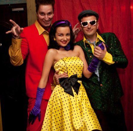 Hipsters - yellow dress