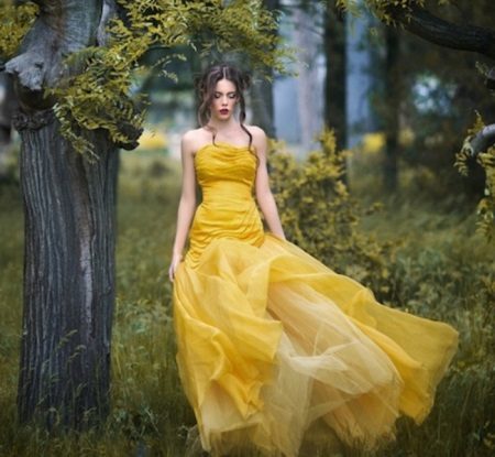 Puffy chiffon evening dress