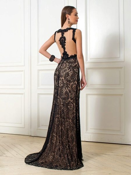 Openwork open back in evening dress