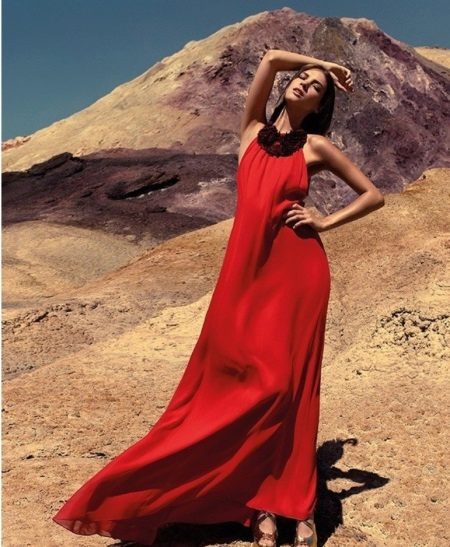 Evening summer dress in a floor red