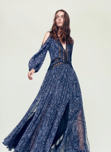 Summer evening dress with chiffon sleeves