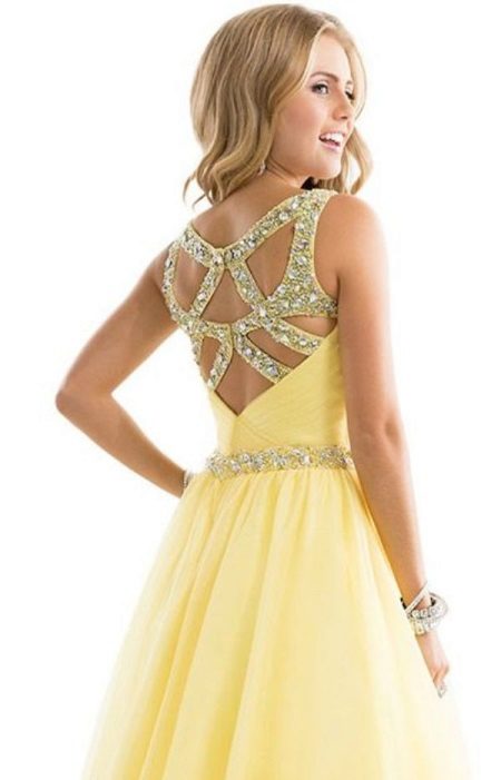 Evening dress with open back