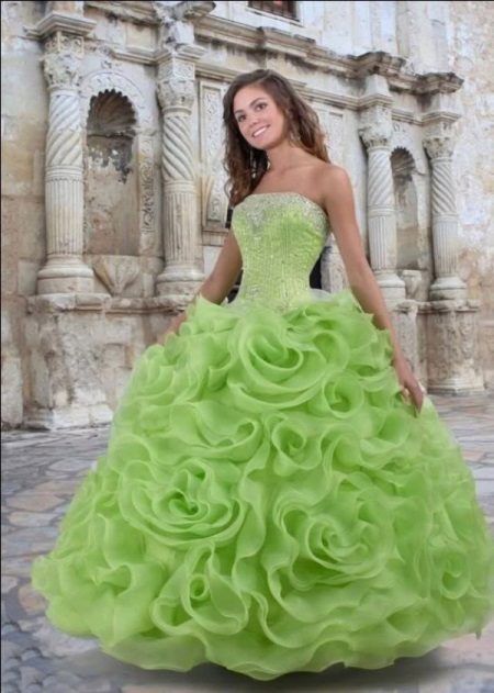 Lush green wedding dress