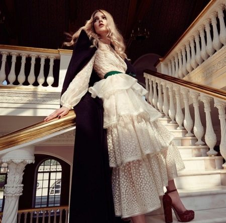 Vestit de nit blanc per aniversari