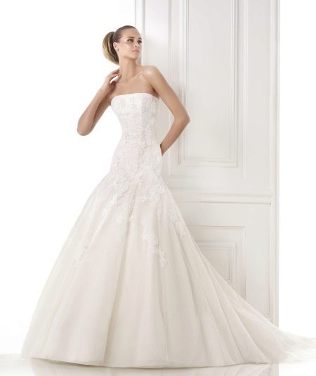 Pronovias GLAMOR Low Waist Wedding Dress
