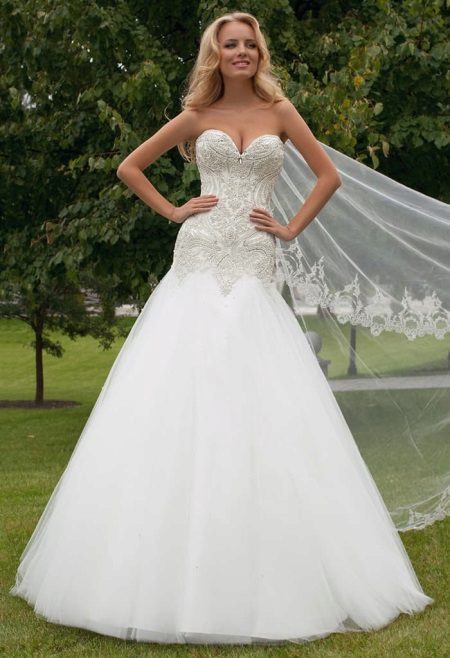 Wedding dress mermaid embroidered with strasses