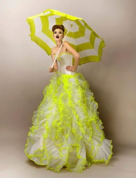 Wedding dress white with yellow