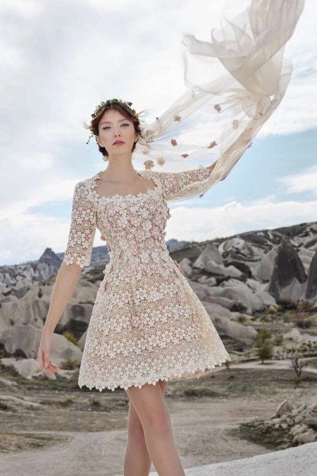 Tulipia short wedding dress