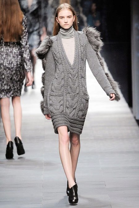 Gray knit dress