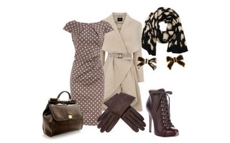 Accessories for a beige and brown dress