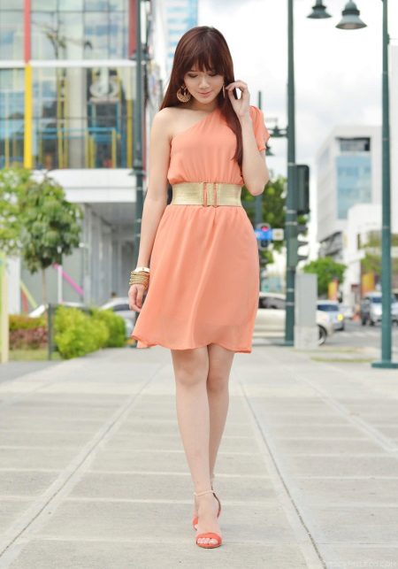 Pfirsichkleid Accessoires