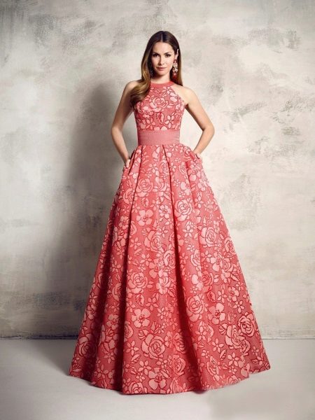 A magnificent dress with a floral print