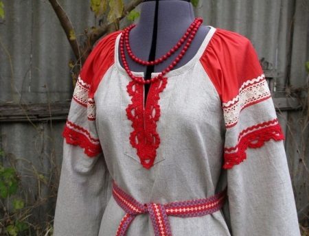 Beads to Russian folk dress
