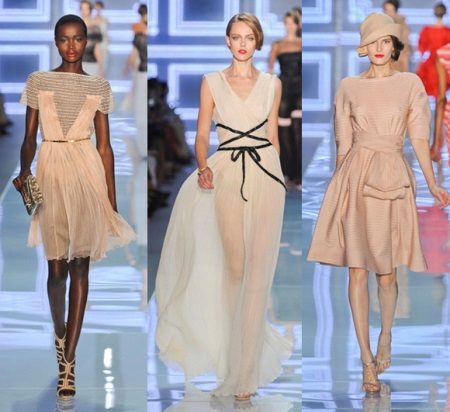 Summer shoes for a flesh dress