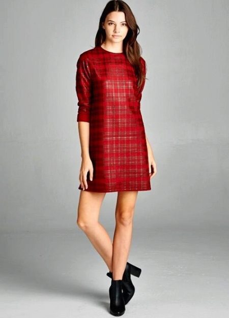 Vestit de tall vermell i vermell