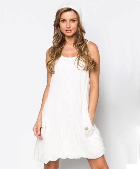 Knitted balloon dress