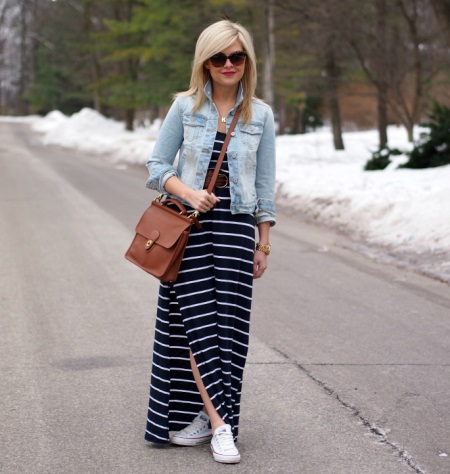 Dress in a floor in a marine style