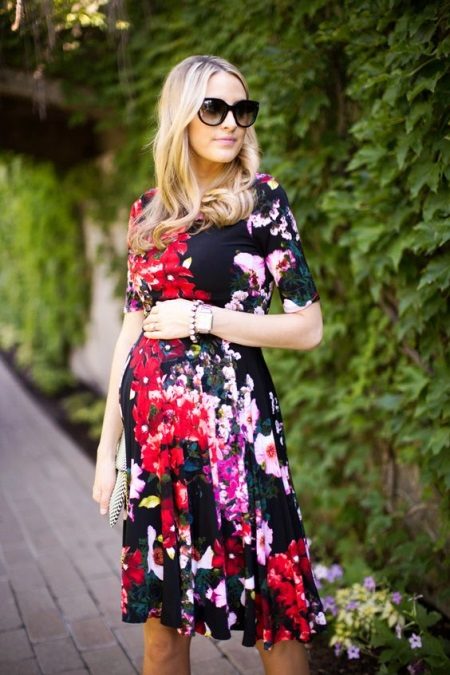 Maternity Dress with Belly Pattern