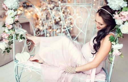 Tender dress for pregnant