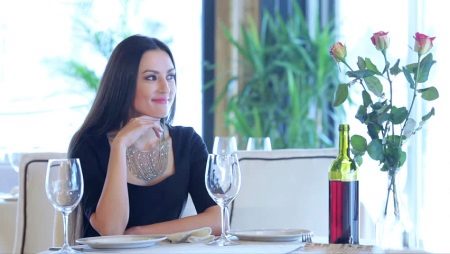 restaurant evening dress