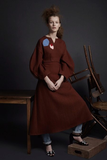 Woolen dress three quarter sleeve