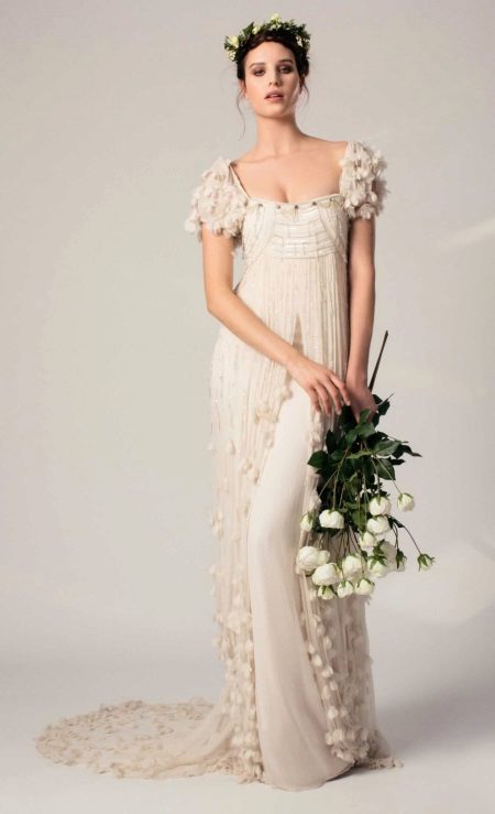 Empire style wedding dress with sleeve flashlight