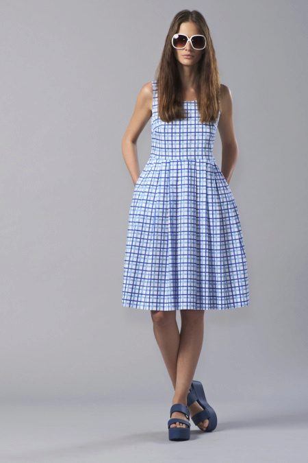 Tarkista lyhyet mekkokengät