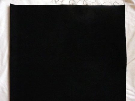 Preparation of fabric for sewing a half-skirt (conical skirt) with a zipper