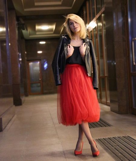 midi skirt in an evening look