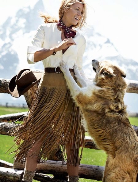 Suede fringed sand skirt